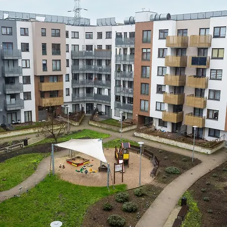 Modern With Balcony In By Renters Apartmán